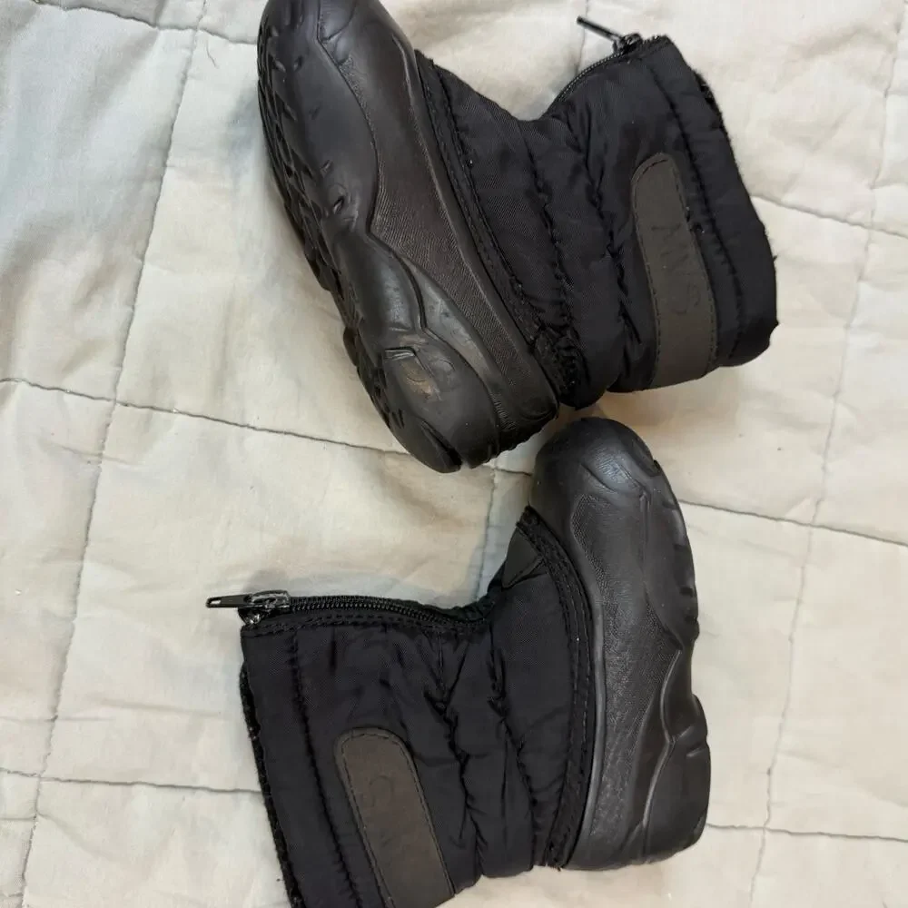 Kamik Icefollies Front Zip Waterproof Winter Snow Boots Black Toddler 7 Boys